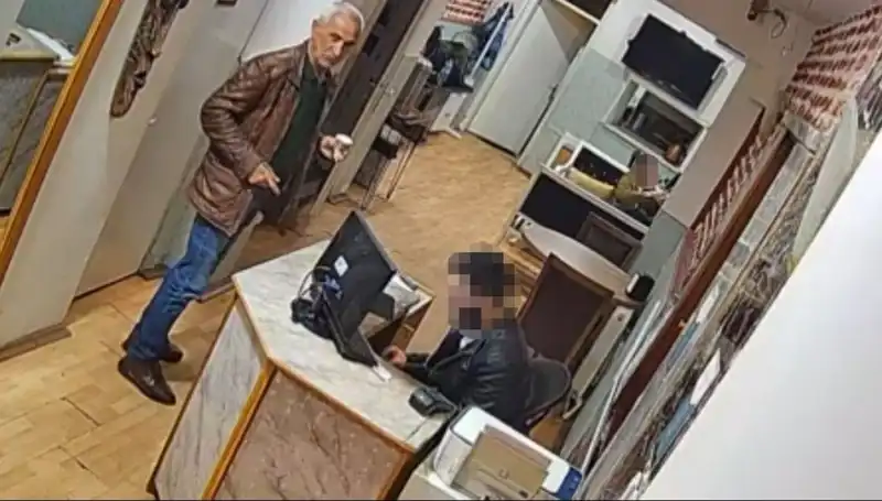 Özgür Özel'e Saldıran Selçuk Tengioğlu’nun Şok Edici Son Görüntüleri