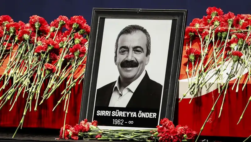 Meclis'te Sırrı Süreyya Önder Anması: Hatırlanan Bir İsim, Yeniden Canlanan Hatıralar