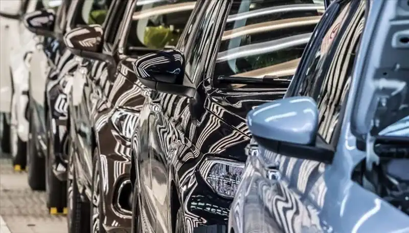 Yarı Fiyatına Satılan Otomobillerin Sırrı: İndirimli Fırsatlar Nasıl Gerçekleşiyor?