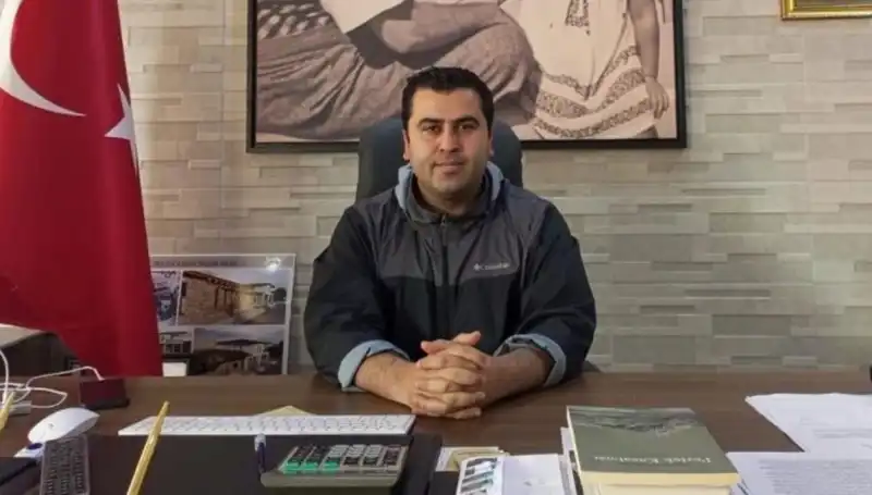 Ruhan Alan, Eski Pertek Belediye Başkanı, Yolsuzluk Suçlamasıyla Tutuklandı!