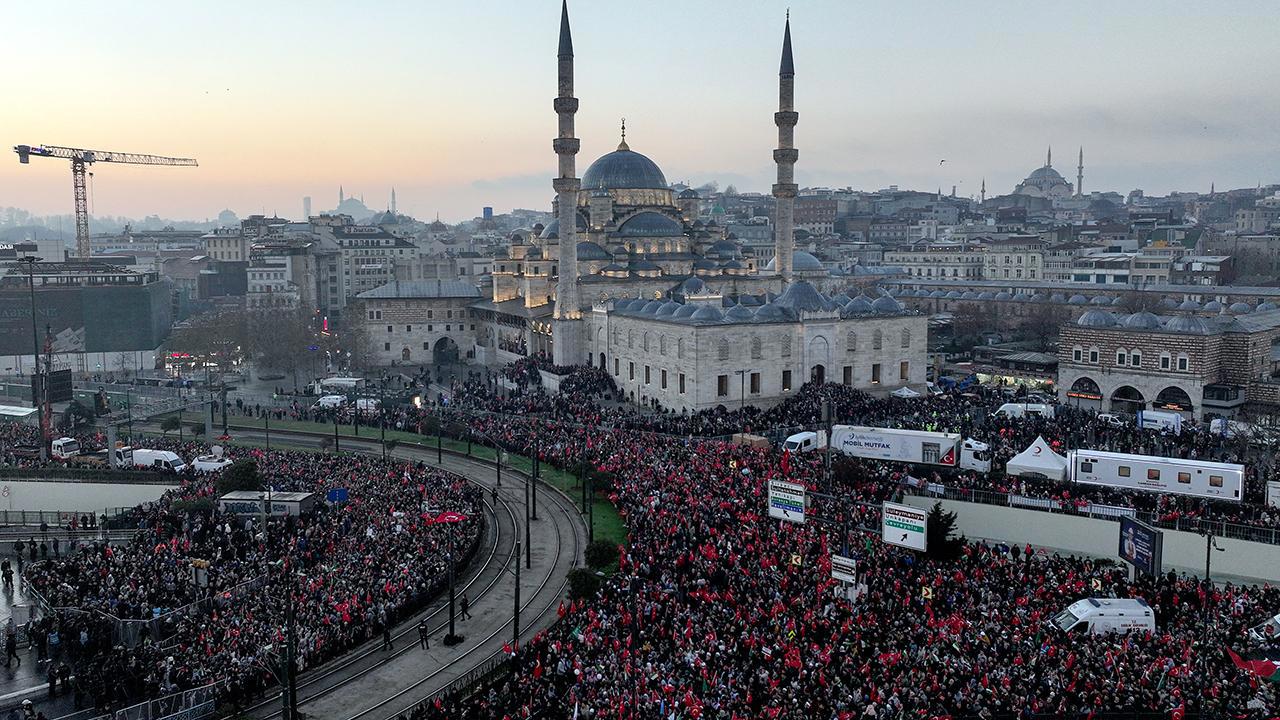 Dünya İnsanlık İttifakı İstanbul'da Gerçekleşti